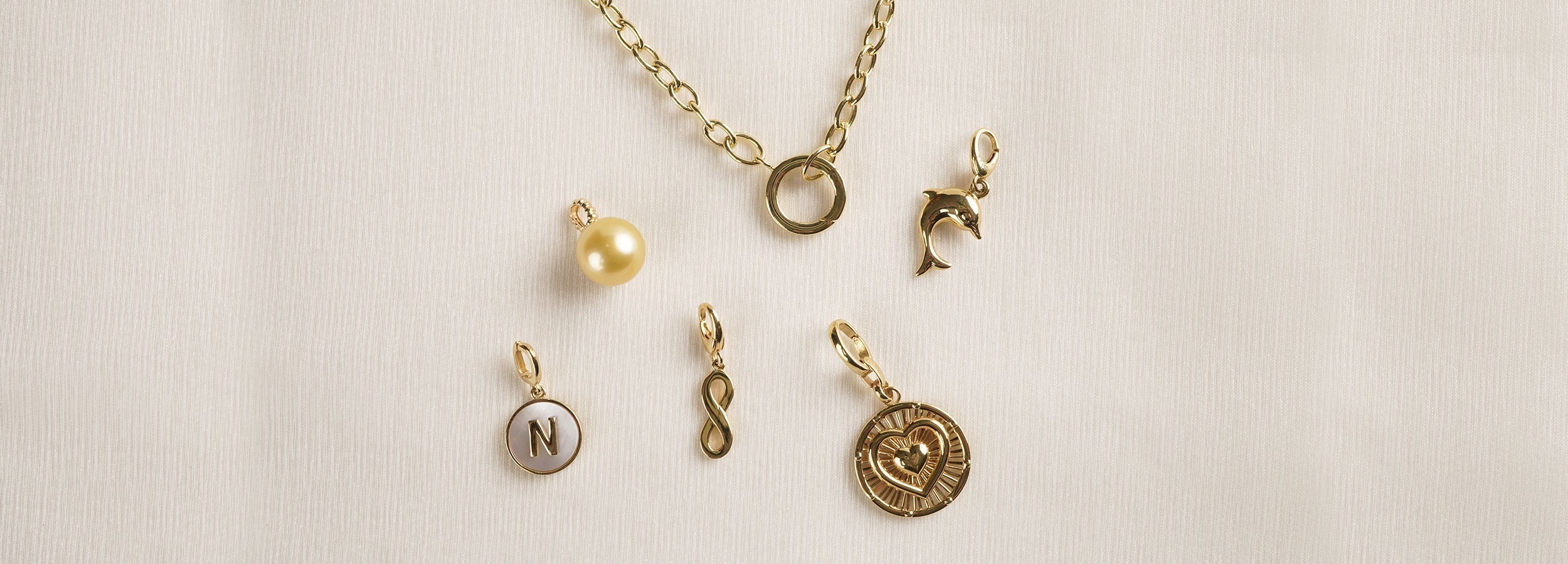 Curating Your Charm Story: A Guide to Personalizing Your Jewelry