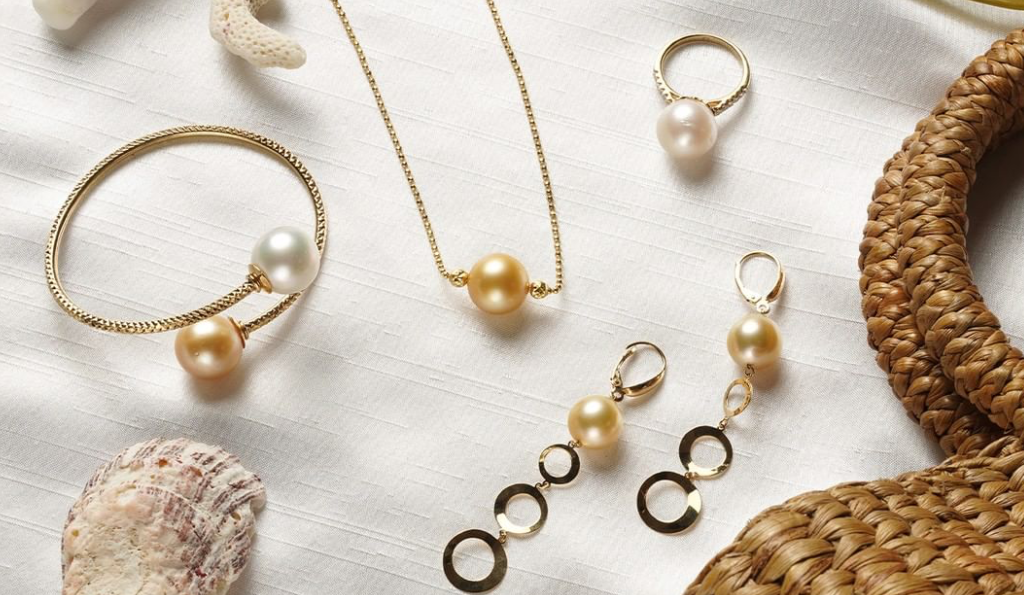 Mother’s Day with Miladay Jewels: The Perfect Gift Ideas