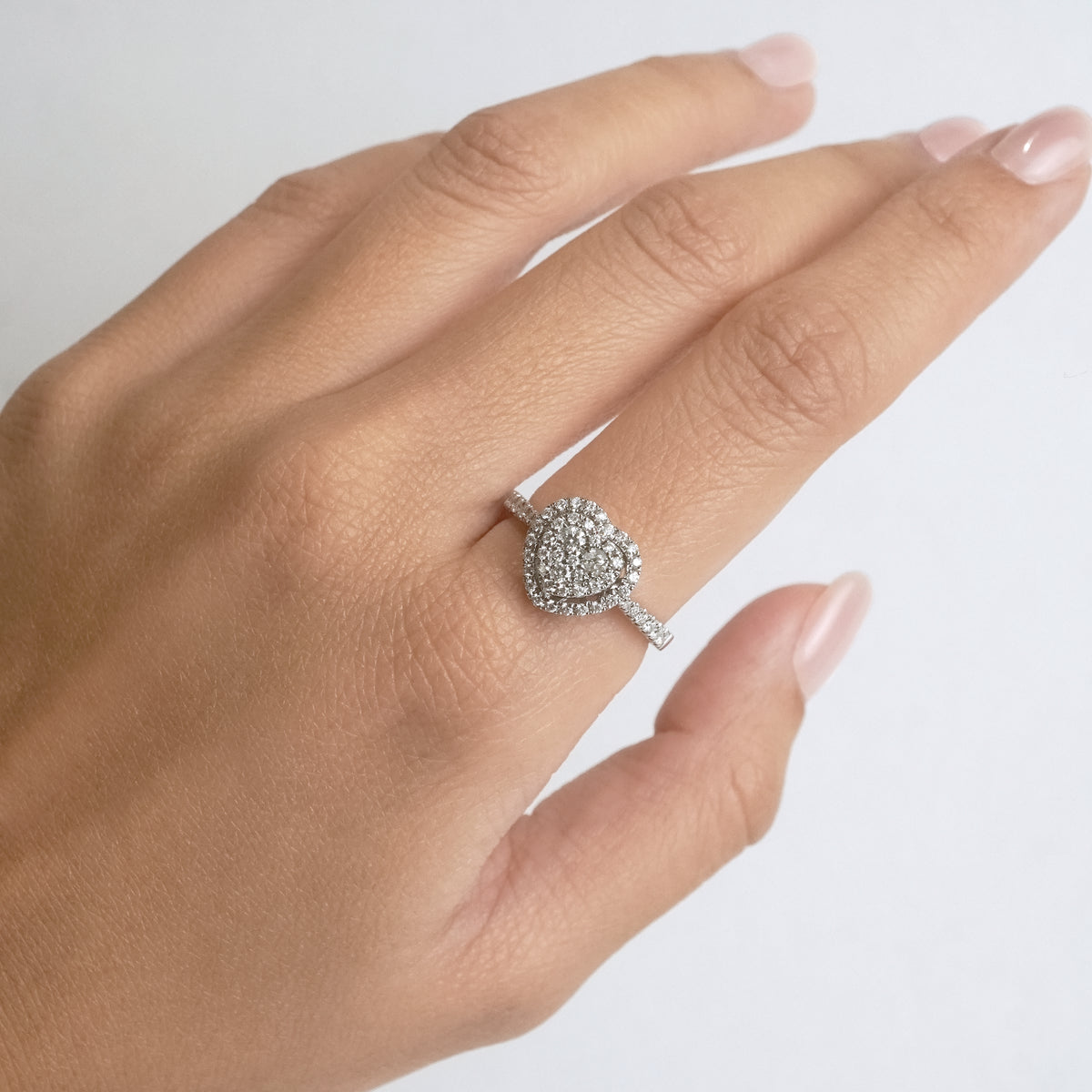 White Cherish Diamond Ring